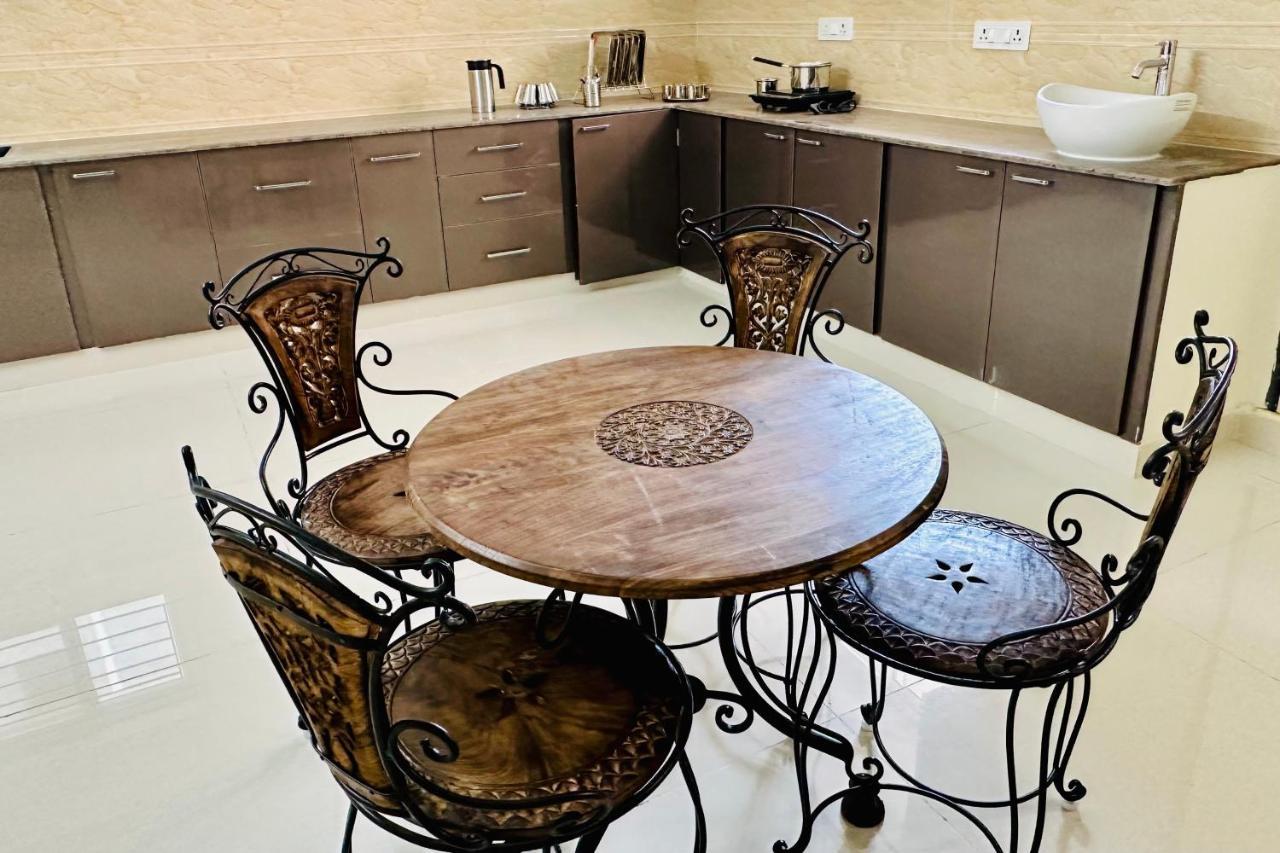 Tirupati Homestay - Ragunatha Resorts - 3Bhk Ac Apartments For Large Families - Free Breakfast - Flyover To Alipiri Gate - Wifi - Android Tv - - Easy Access To Visit All Temples Εξωτερικό φωτογραφία