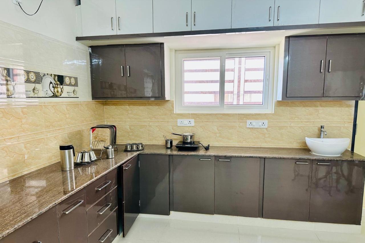 Tirupati Homestay - Ragunatha Resorts - 3Bhk Ac Apartments For Large Families - Free Breakfast - Flyover To Alipiri Gate - Wifi - Android Tv - - Easy Access To Visit All Temples Εξωτερικό φωτογραφία