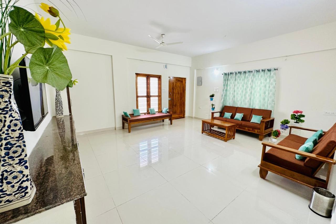 Tirupati Homestay - Ragunatha Resorts - 3Bhk Ac Apartments For Large Families - Free Breakfast - Flyover To Alipiri Gate - Wifi - Android Tv - - Easy Access To Visit All Temples Εξωτερικό φωτογραφία